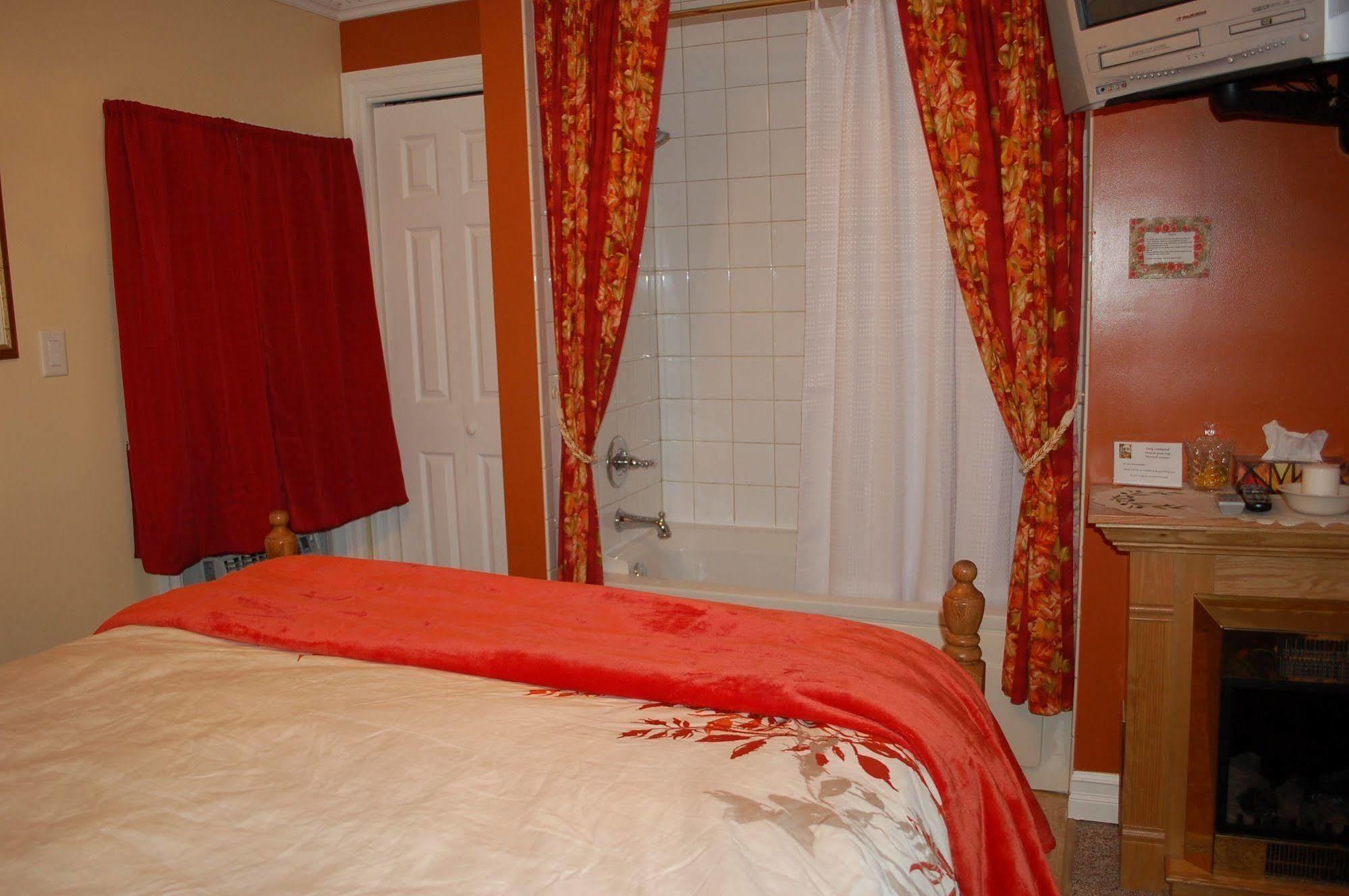 Accommodations Niagara Bed & Breakfast Dış mekan fotoğraf